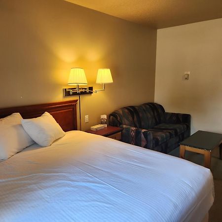 Waterton Lakes Lodge Resort Exterior foto